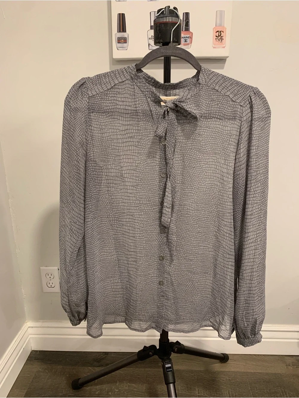 MK Gray Patterned Tie-Neck Blouse -GB019